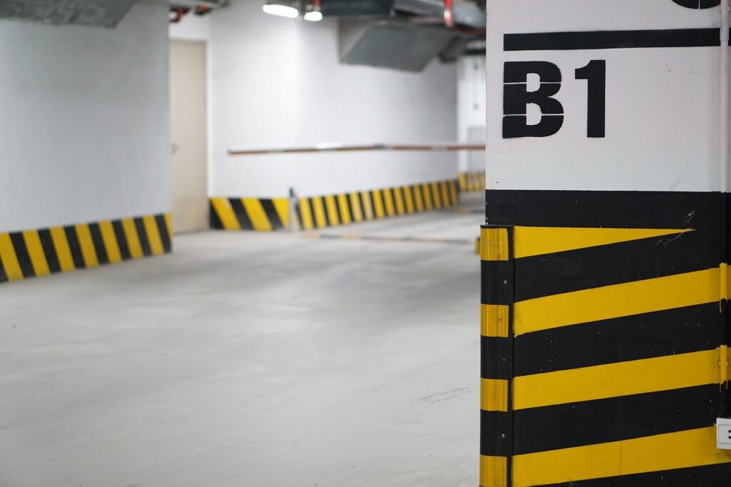 Limpieza de parkings La Creu Coberta